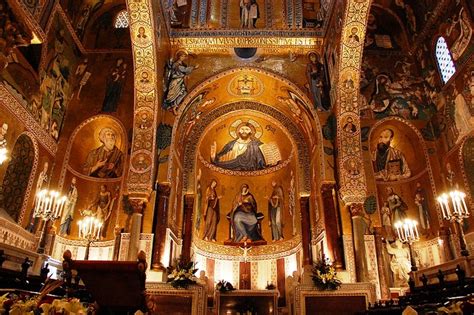 The Palatine Chapel! A Symphony of Color and Architectural Brilliance!